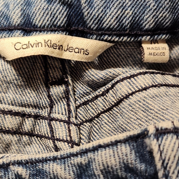 Calvin Klein Jeans Mini Denim Jean Skirt, Size Medium Wash Blue, 100% Cotton - Picture 8 of 10